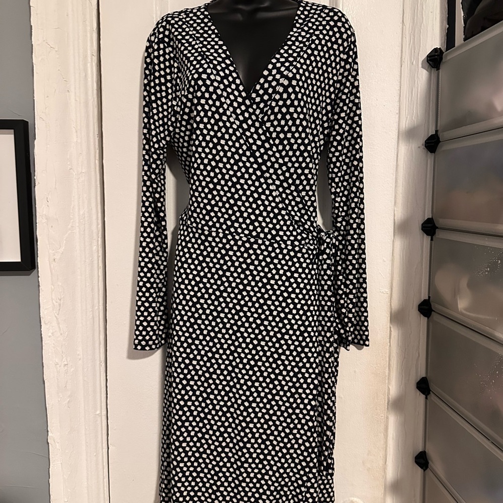 Knee-Length Wrap Sheath Dress